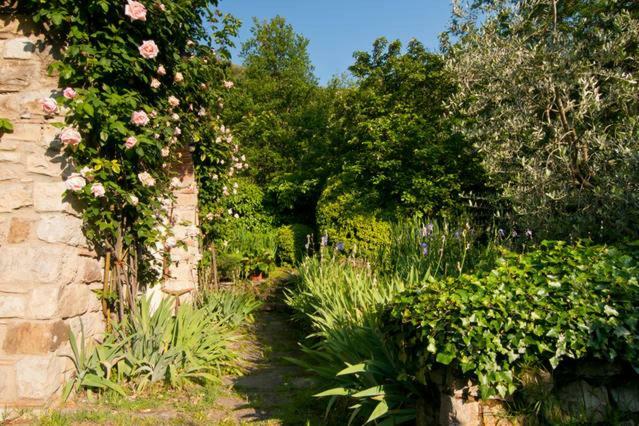 Villa Organi Vaiano  Esterno foto